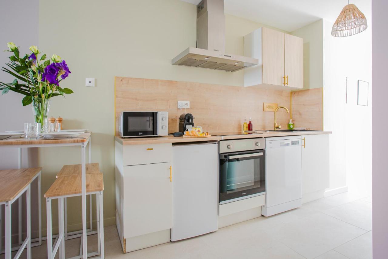 Ideal Pro & Couple - 2 Logements Theme Boho Chic Rdc & Dandy 1Er Etage - Quartier Calme - Jardin - Wifi Hd - Smart Tv - Parking Gratuit - Proche Centre & Transports - Ask Home Valenciennes Exteriör bild